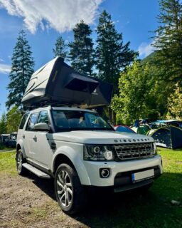 🏔️ Land Rover Discovery 4 + autostan Marmotte ⛺️ = ultimátní dobrodružství ve slovinských horách 🚙✨
#Discovery4 #VanLife #LandRover #AdventureAwaits #Slovenia #Rooftoptent #Marmotte #